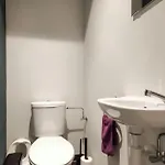2 Bedroom Cozy In Apartament *