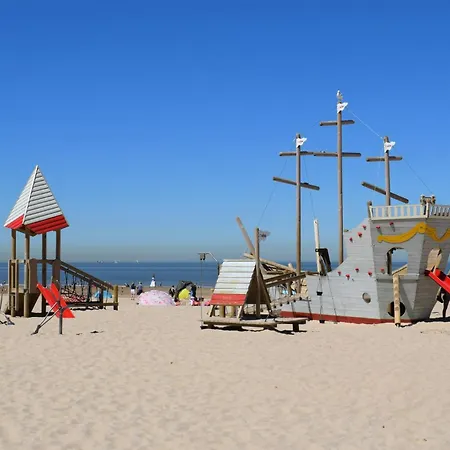 아파트 2 Bedroom Cozy In 오스텐드