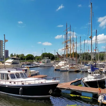 2 Bedroom Cozy In Lejlighed *