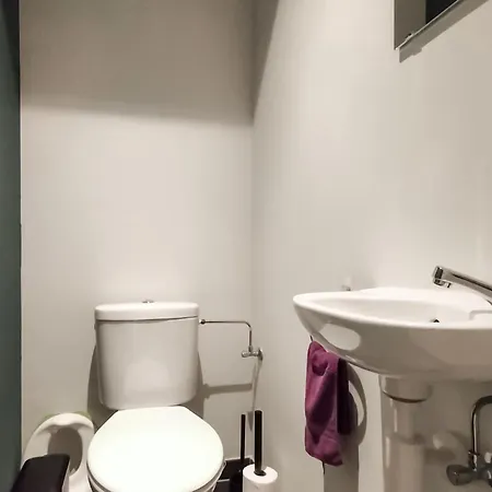 2 Bedroom Cozy In Apartamento *